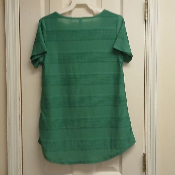 ⭐️5/$25 SALE LuLa Roe Green Women's Pullover Top Sixe XS - Picture 6 of 6
